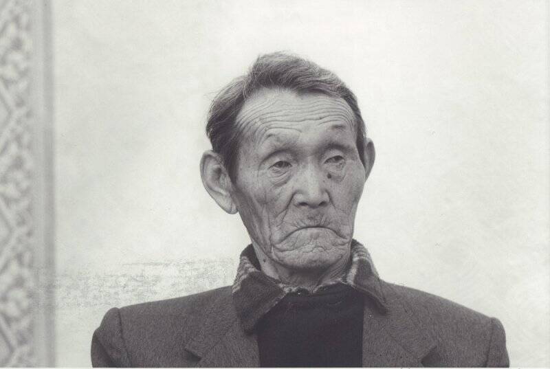 Фотопортрет. Ямакава Ичиро (Николай) (1933 г.р.) - уйльта в Поронайском краеведческом музее