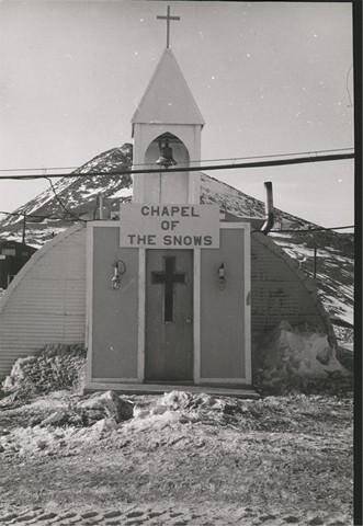 Фотография. «Церковь снегов» на американской научно-исследовательской базе Мак-Мердо.