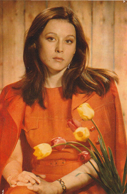 Открытка. Портрет советской актрисы Елены Прудниковой