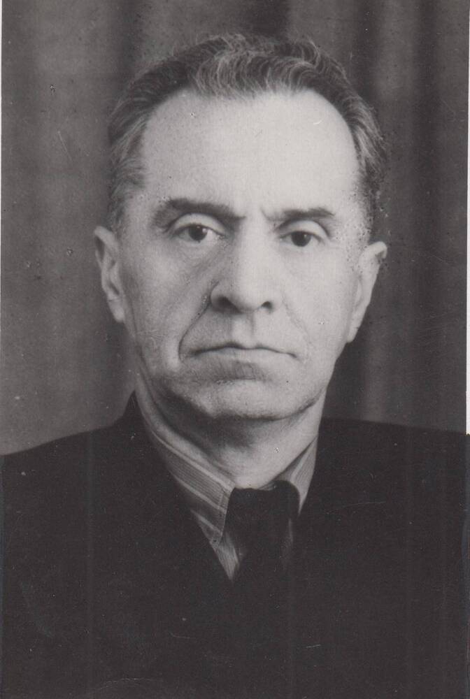 Фото: Котомин Николай Федорович - директор ФЗУ(ГПТУ2) - 1939-1942 г.г., директор ЛМТ - 1963-1960 г.г.