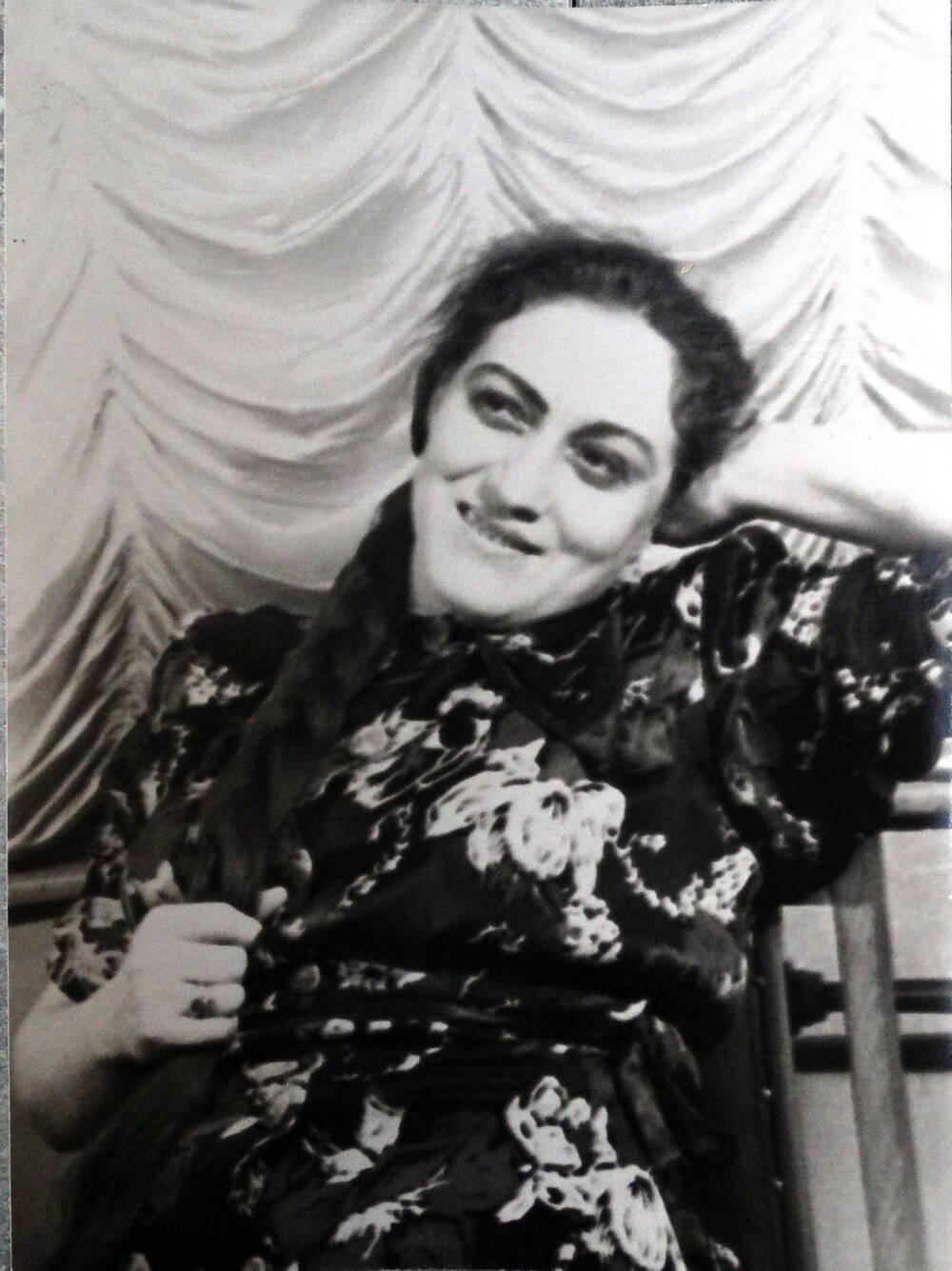 Фото Русского театра. Тамара Бирюкова - актриса Русского театра, 1963-64 г.г.