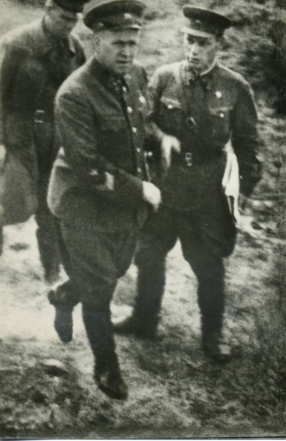 Фото. Маршал Г.К.Жуков на Курской дуге.1943год