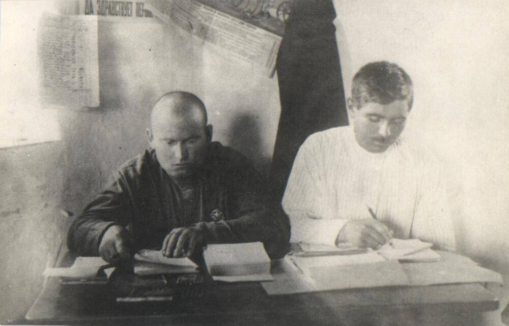 Ф/к  фотографий  Адаменко Д.Е. (от 1919г. до соврем.)