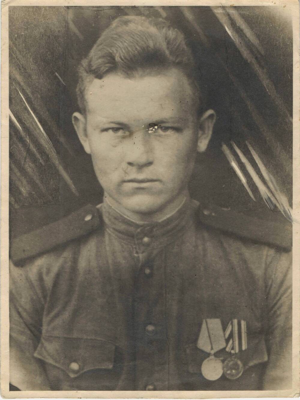 Фото академика Конкини М.И. во время службы в Советской Армии 1943-1944 гг.
