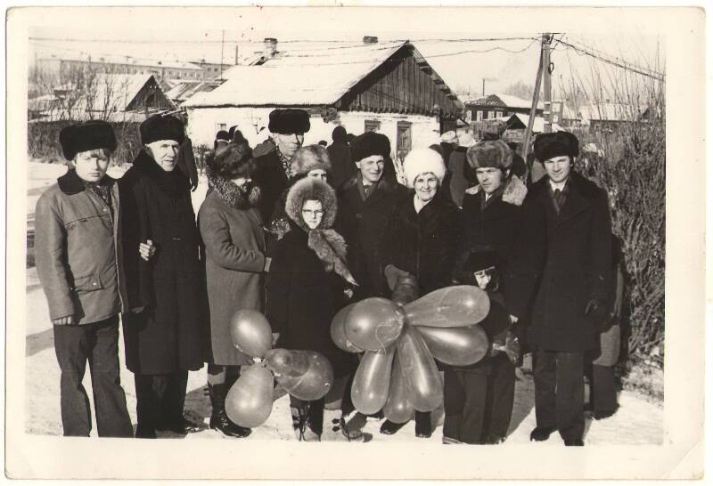 Фотография групповая ч/б ДОСААФ. 07. 11. 1977 год