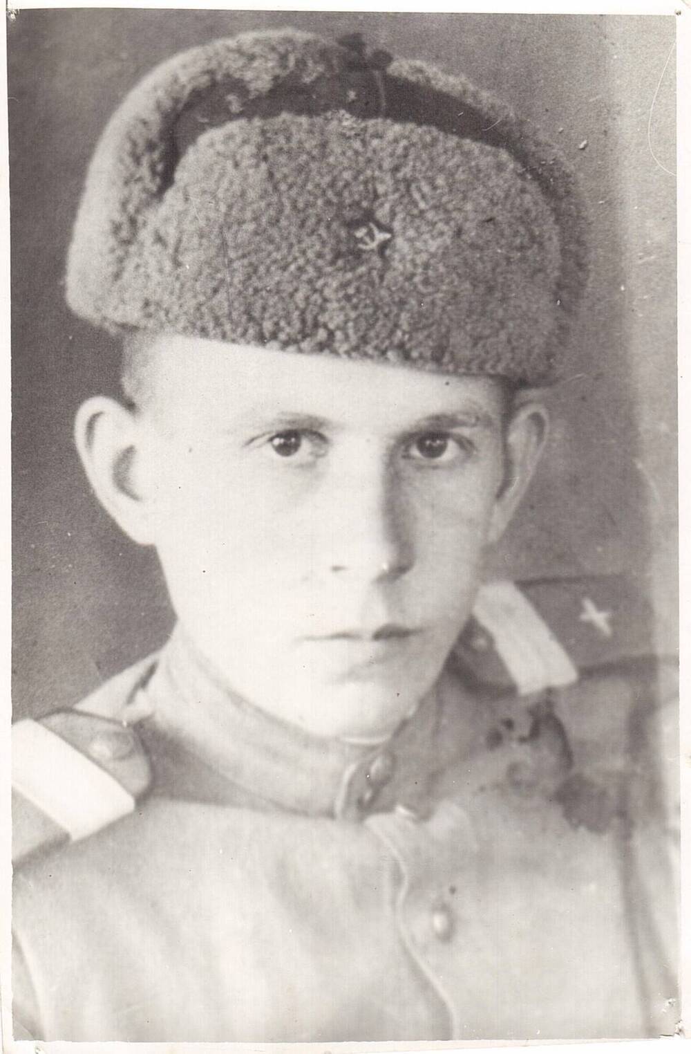 Фотография Круглова Ивана Николаевича - одного из основателей музея- в годы войны.