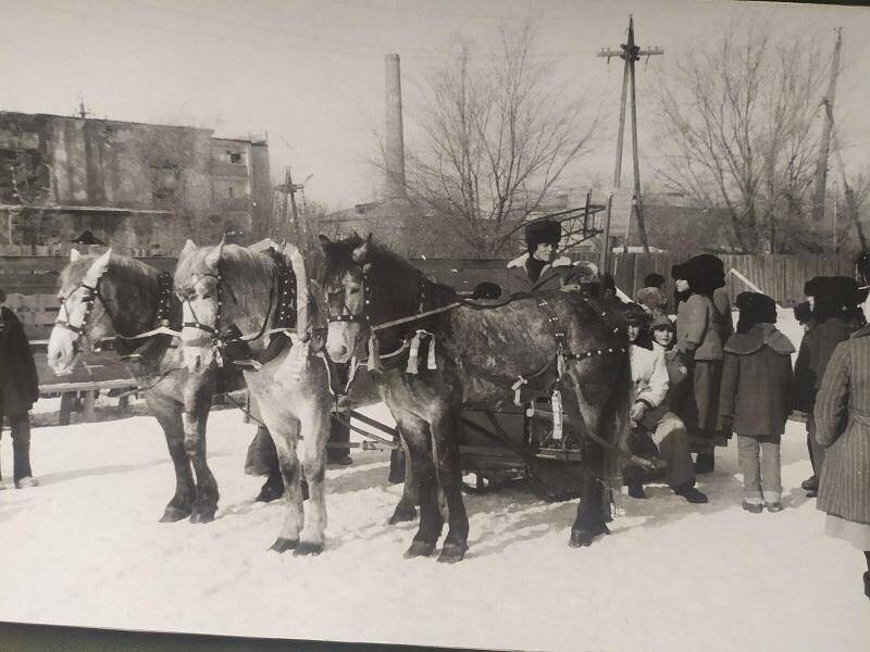 Фотография. Проводы Русской Зимы на городской площади