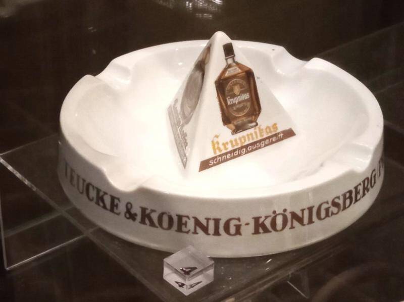 Пепельница с рекламой фирмы Teucke & Koenig. Кенигсберг