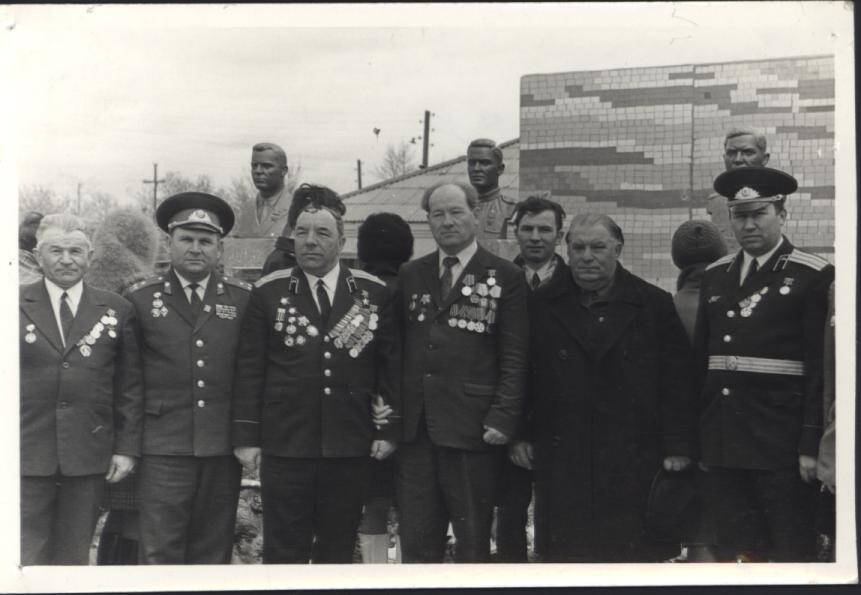 Фото, 1982 г. Карасук, Климовский -Герой Советского Союза