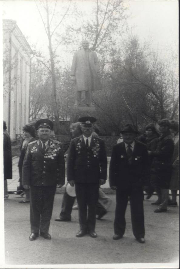 Фото, 9 мая 1990г, Карасук, парад