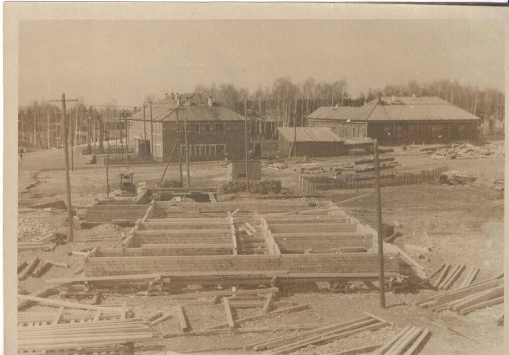 Фото. Строительство домов по ул. Вавилова. г.Волжск, 1950г.