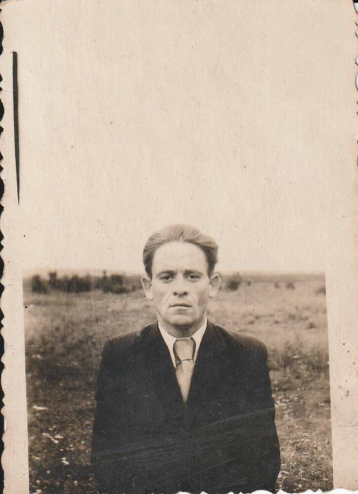 Фотография Пинчука Валентина Васильевича, участника Великой Отечественной войны.