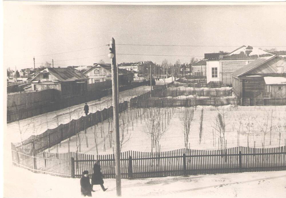 Фото. Зима на ул.Заводская , г. Волжск. 1950 г.