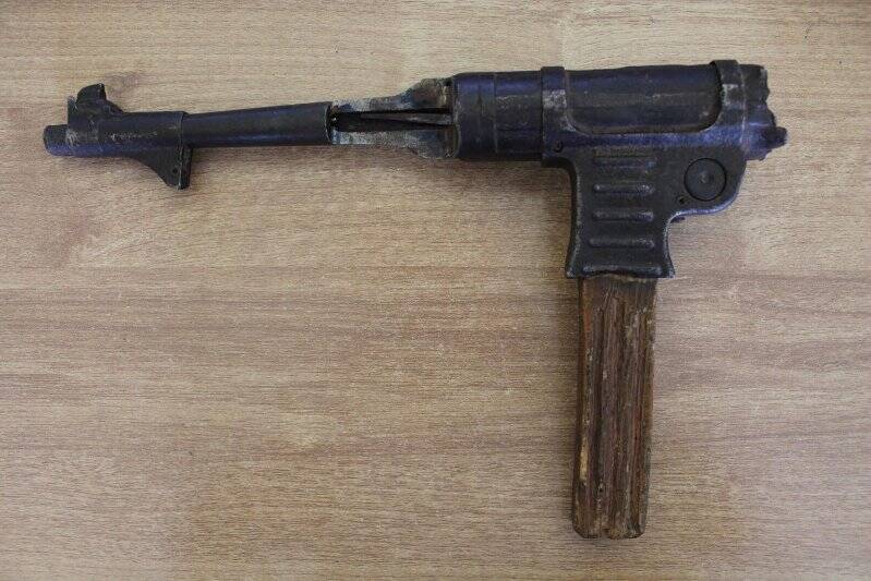 Передняя часть пистолета-пулемета системы Шмайстер
