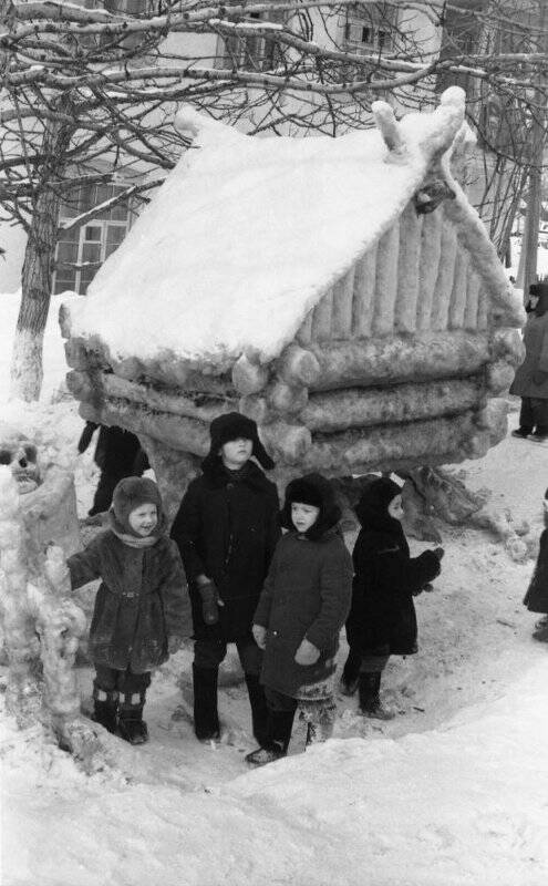 Негатив. По истории Алдана. Проводы русской зимы, 1976 г.