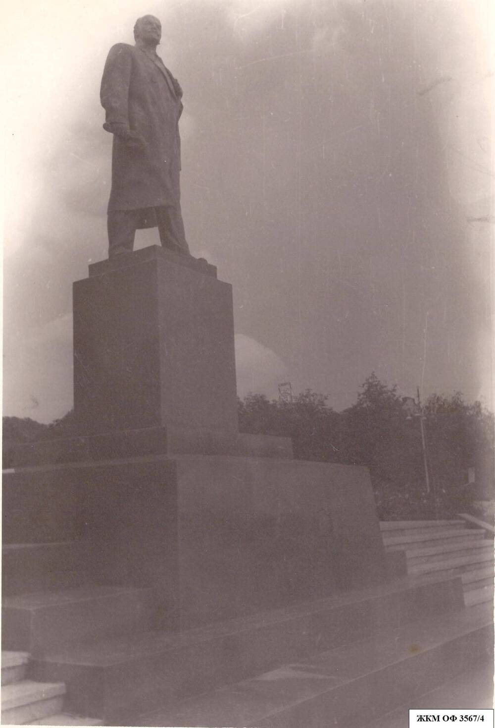 Коллекция фотографий «Памятники В. И. Ленину».