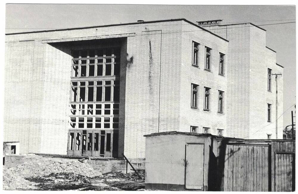 Фото. Кузнецк. Строительство дома юстиции.