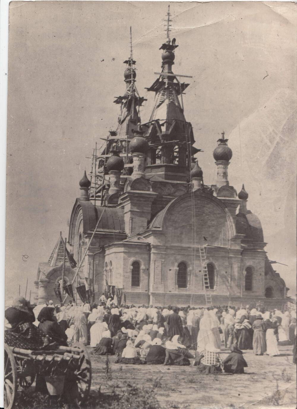Фотография чернобелая с изображением Николаевской церкови села Донского.