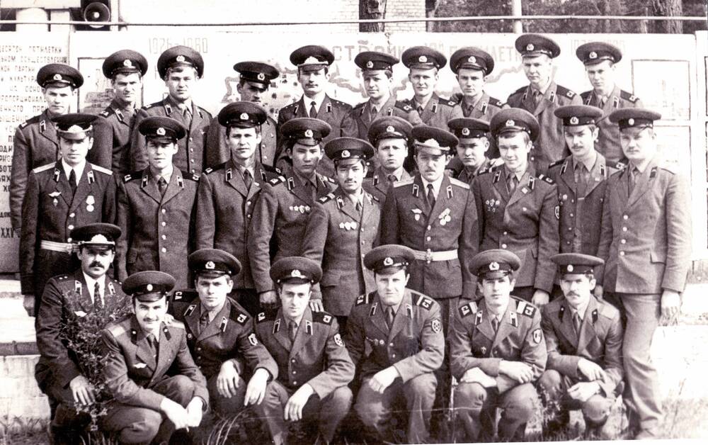 Группа советских военнослужащих в Германии, фото