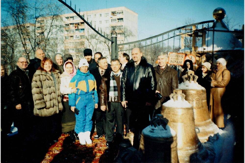 Фотография «Освещение и установка малого купола и колоколов храма Богоявления»