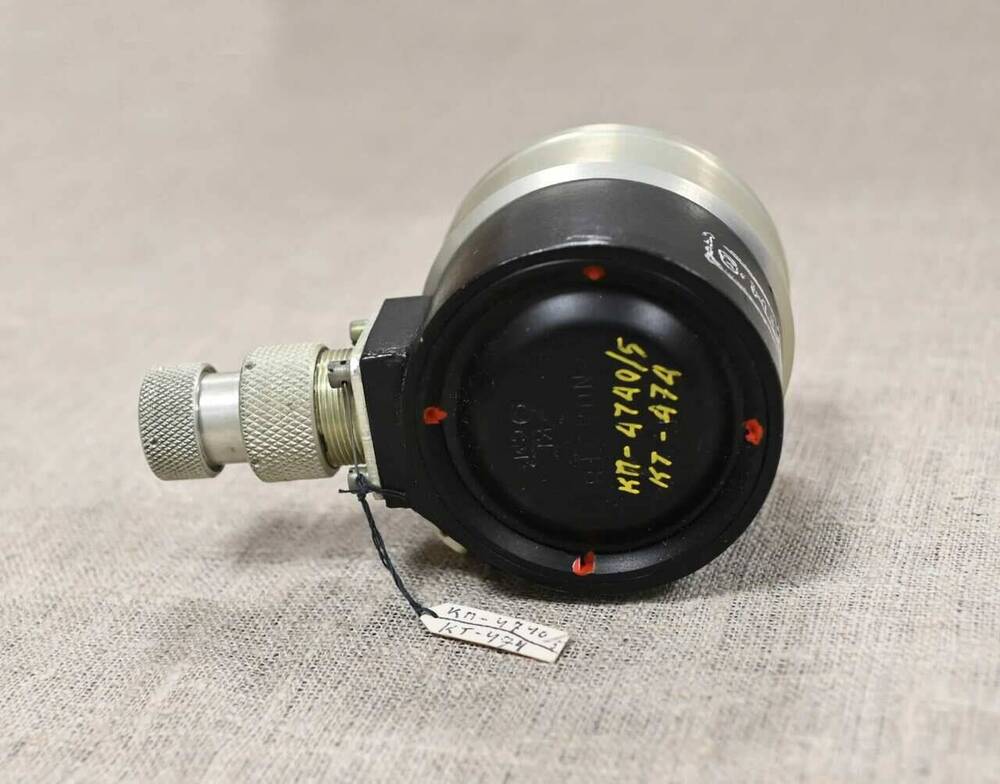 Датчик давления электрический ЭДД-6 предназначенный для измерения давления неагрессивных сред от 0 до 6 кГ/см.кв.