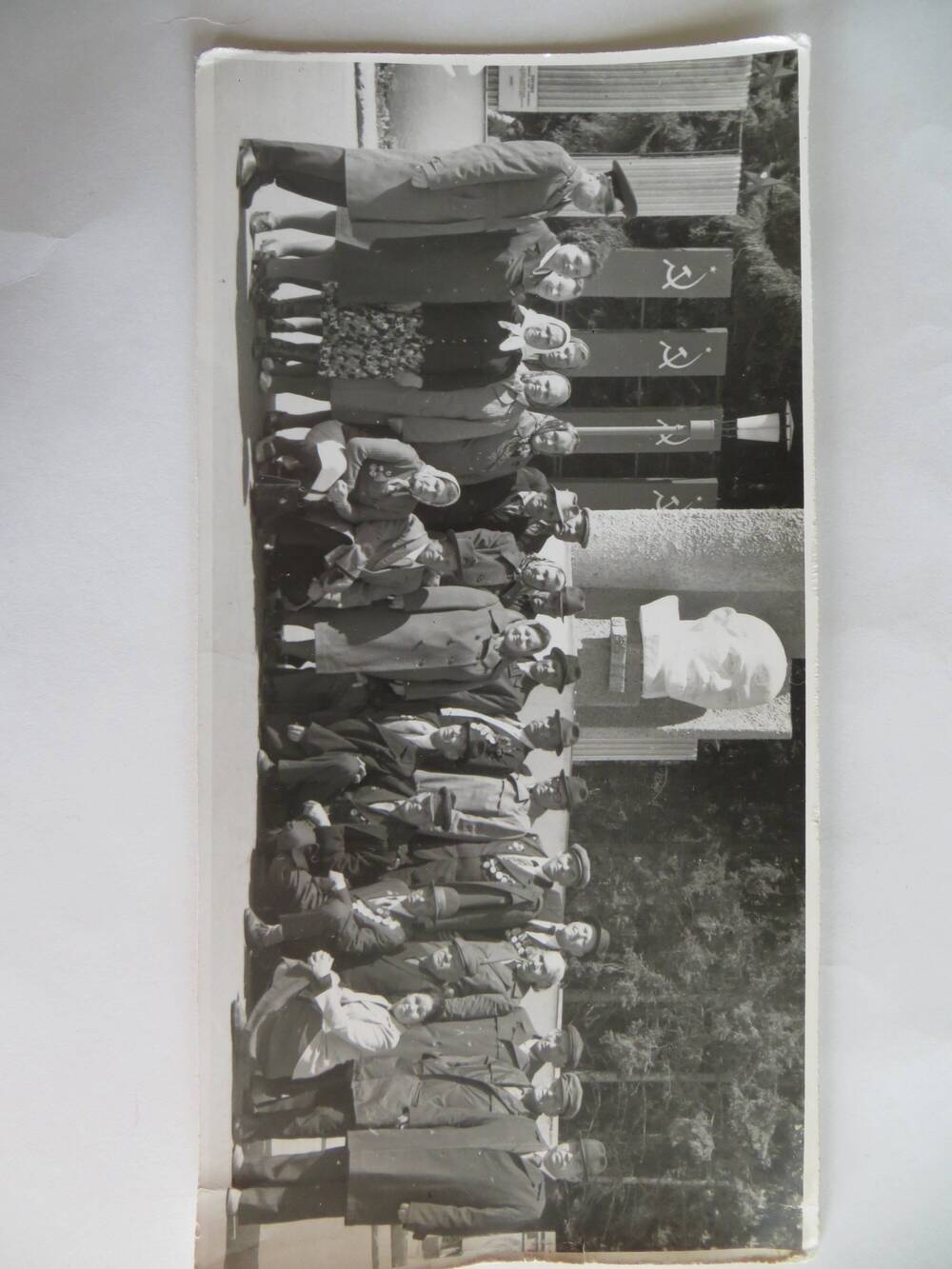 Фото ветераны войны и труда п. Советский на 9 мая