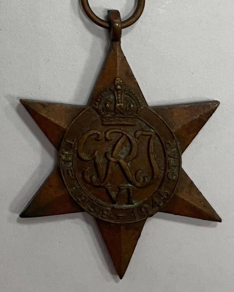 Медаль «Звезда 1939-1945».