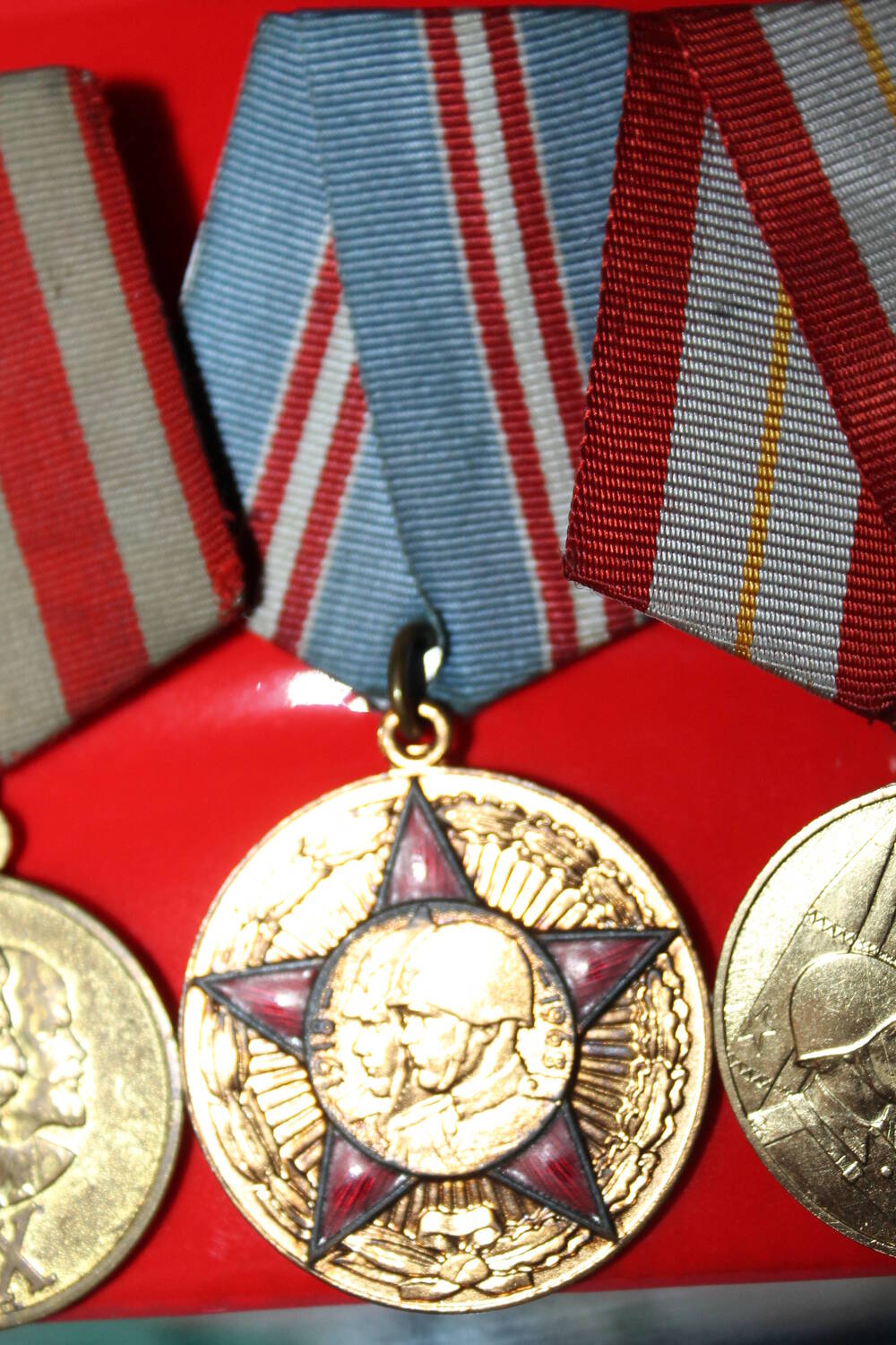 Медаль 50 лет Вооружённых Сил СССР