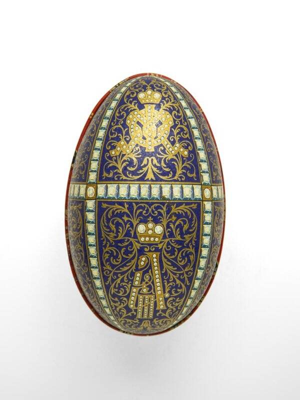 Яйцо-шкатулка с монограммой императора Александра III.