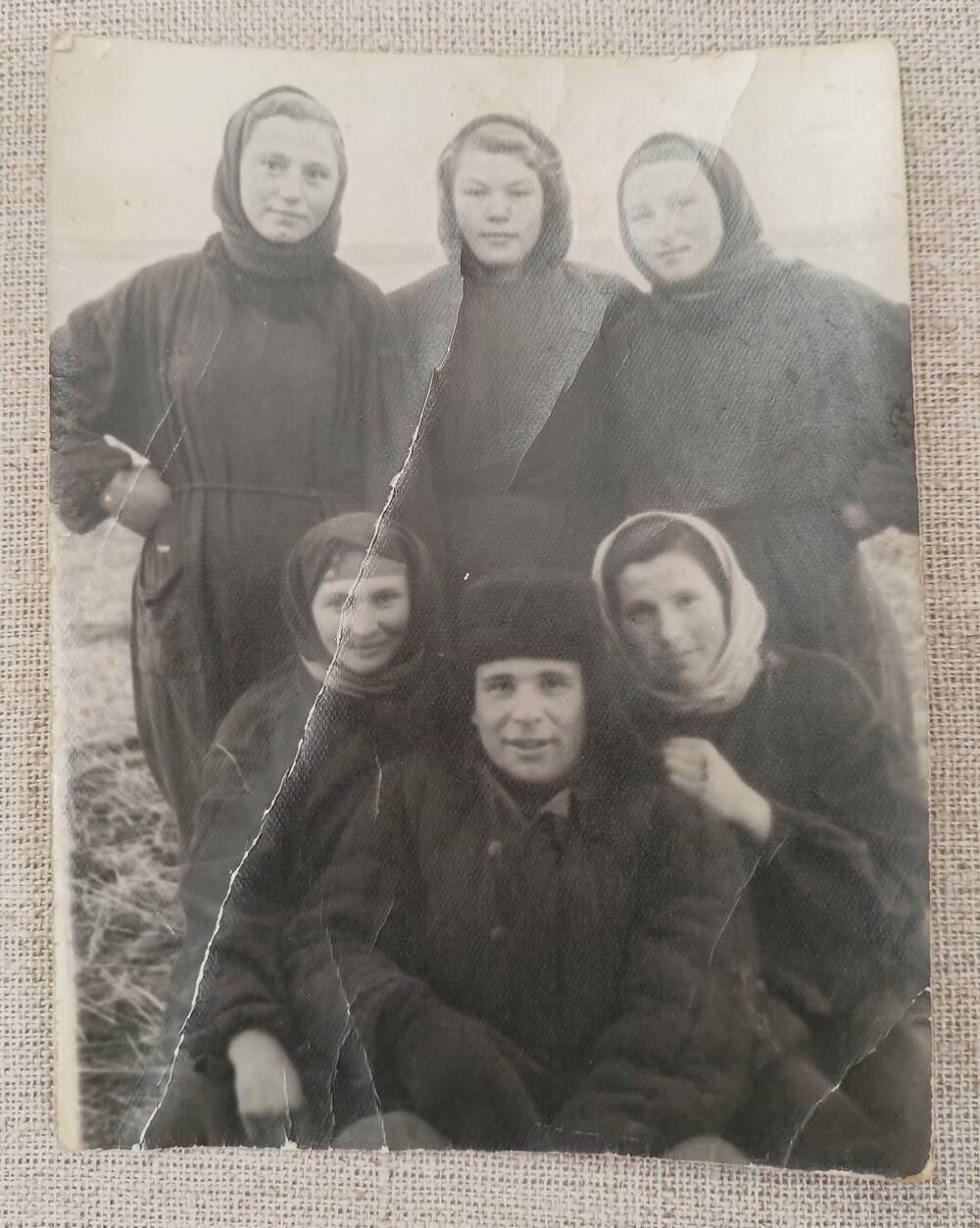 Фото. Коллектив животноводов Ксеньевской фермы. 1955 г.