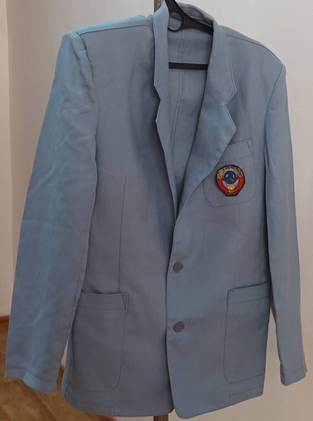 Пиджак от костюма Попивненко Николая Васильевича, участника ХII Всемирного фестиваля молодёжи и студентов.