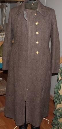 Шинель - форменное пальто солдата советской армии