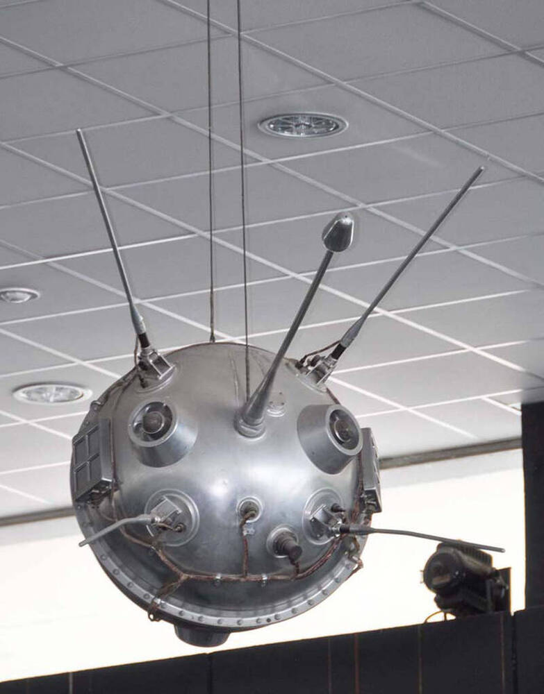 Автоматическая межпланетная станция  Луна-1. Копия