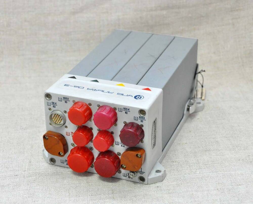 Комплекс электронной аппаратуры АЛЬФА 06- 3, использующийся при исследовании характеристик сердечно-сосудистой системы космонавтов в наземных условиях и при полетах в космос.