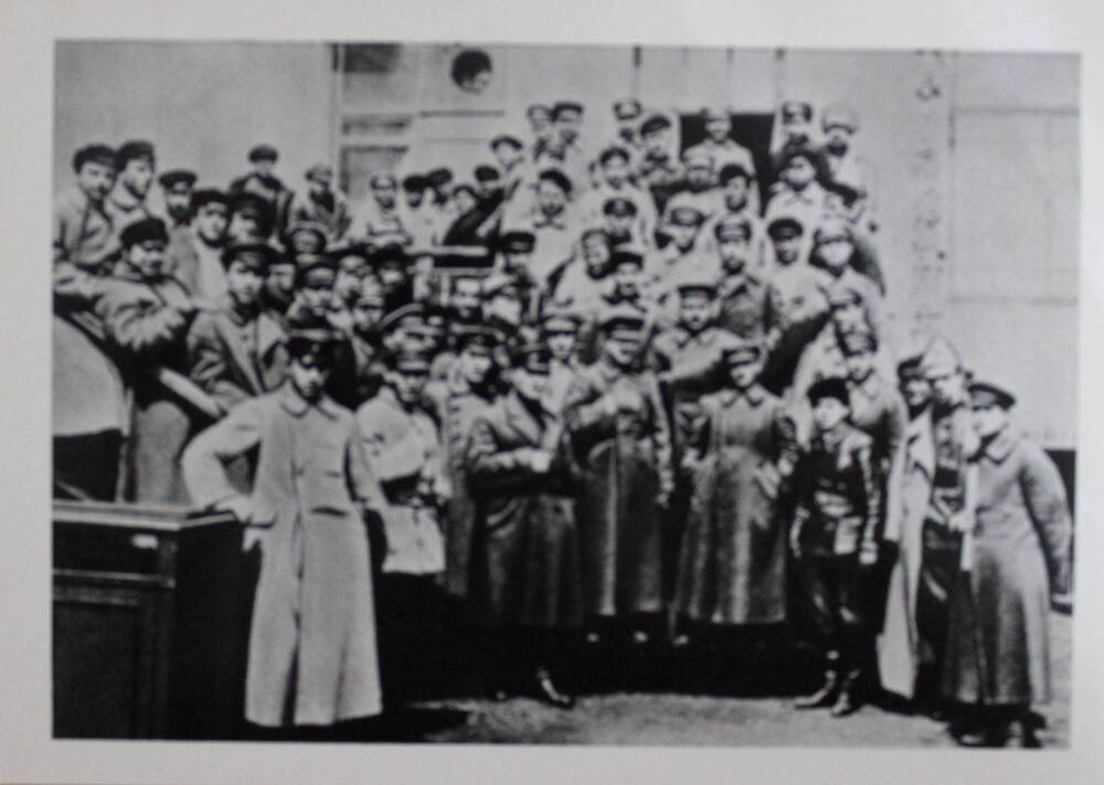 Фотооткрытка. В.К. Блюхер среди делегатов Забайкальской окружной партийной конференции. Чита. Май 1922 год.