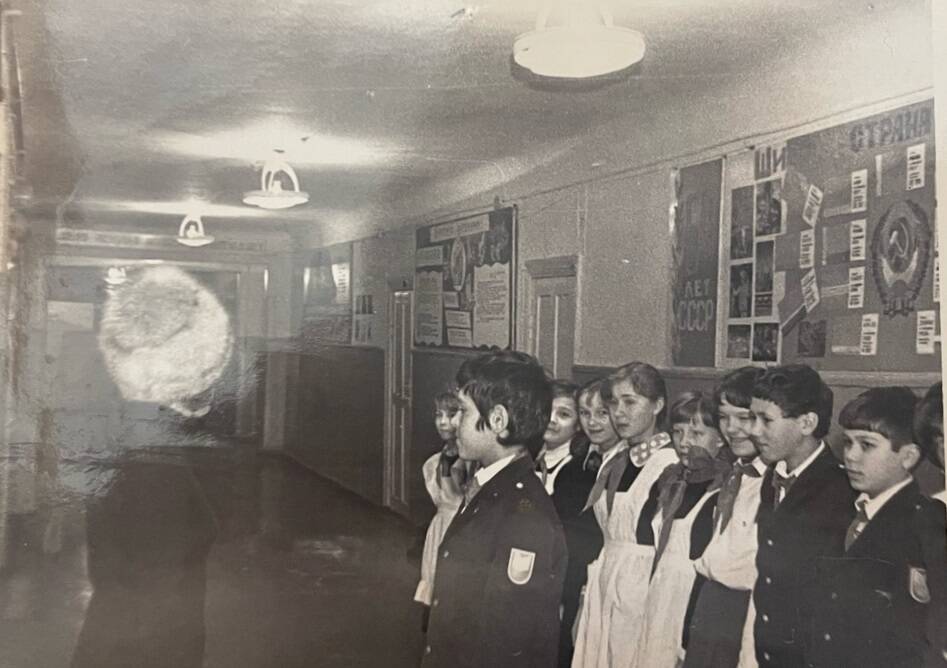 Фотография черно-белая Эстафета XI пятилетки Сосногорского района