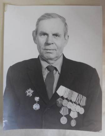 Фотография черно-белая Огнев Пантелеймон Григорьевич, ветеран Великой Отечественной войны