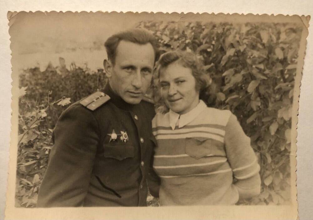 Фотография Щенникова  Николая Васильевича с женой Фадеевой Марией Александровной.