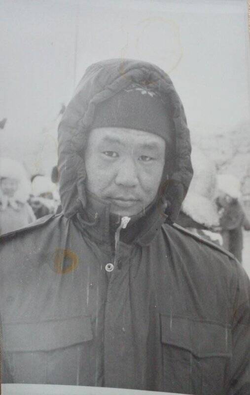 Фотография. Михаил Колесов - участник вело-лыжного пробега Верхоянск-Оймякон-Аляска в 1990г.
