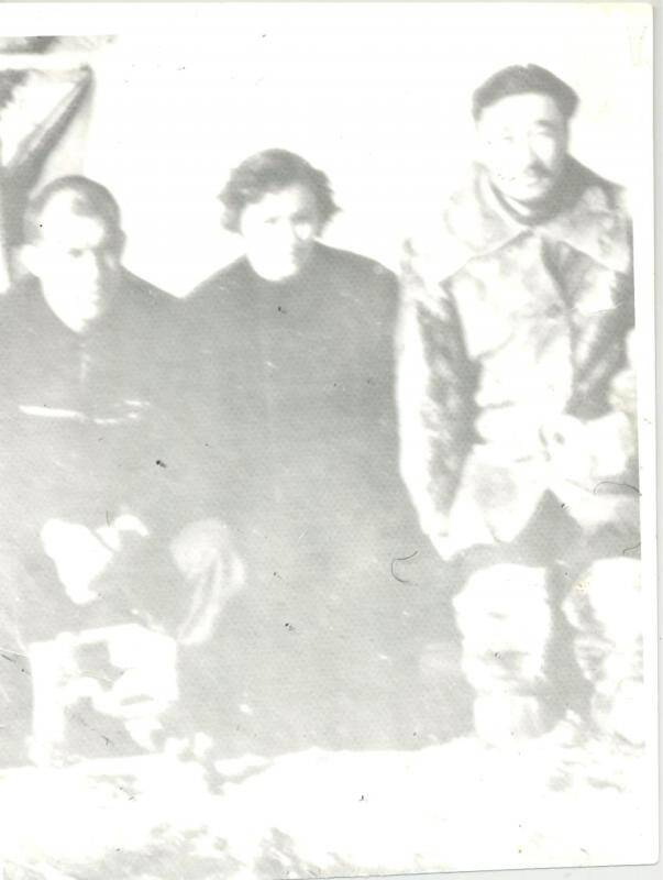 фотография. Константинов Василий Степанович в экспедиции 1956 г.