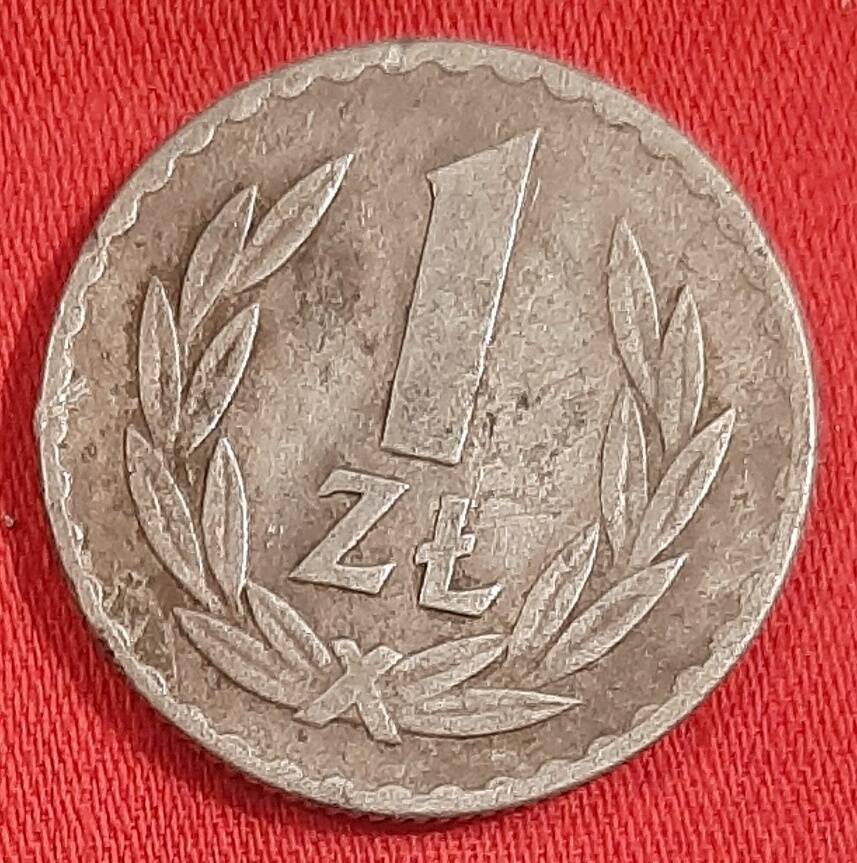 Монета номиналом 1 злотый, 1965 г. Польша.