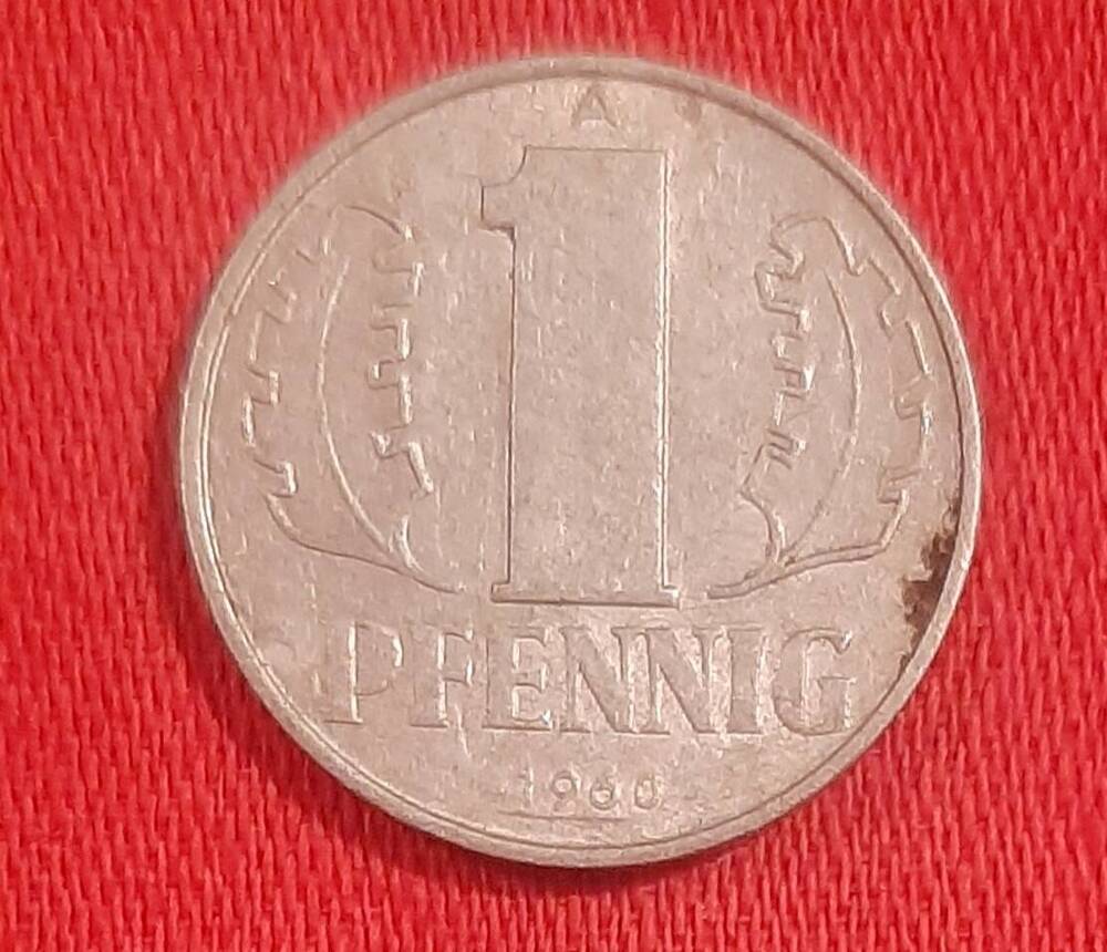 Монета номиналом 1 пфеннинг , 1960 г, ГДР.