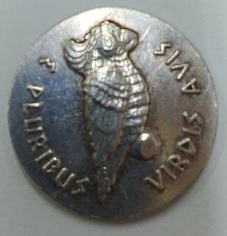 Коллекционный медальон Зеленый попугай 