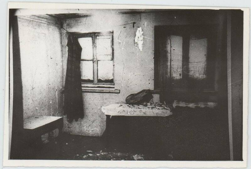Фотография. Комната в доме № 9 в Мансуровском переулке.