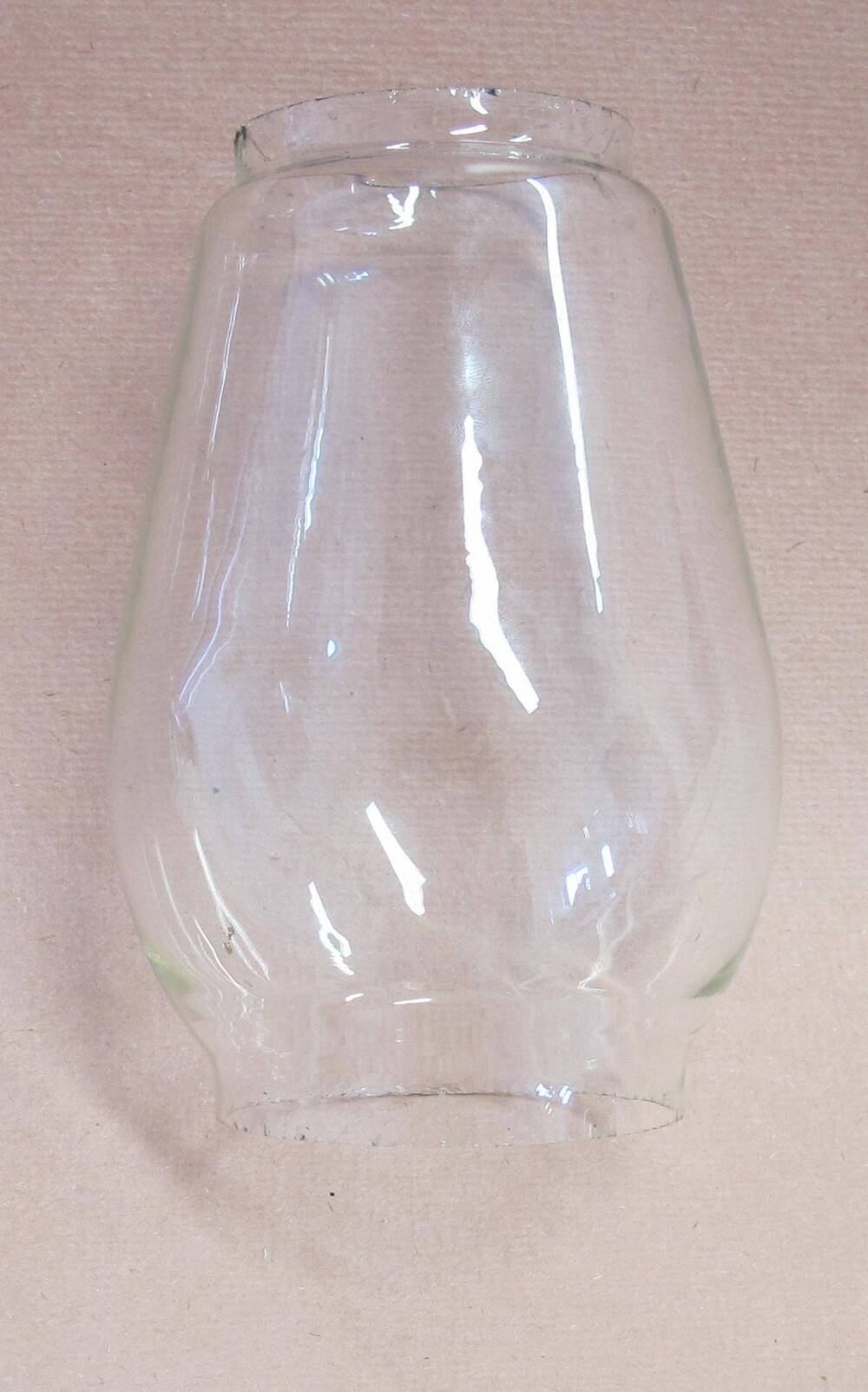 Ламповое стекло (колба) для керосиновой лампы Летучая мышь.