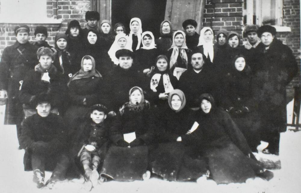 Фотография Курсы - совещание женактива при Марпосадском райкоме ВКП(б) 1928 год