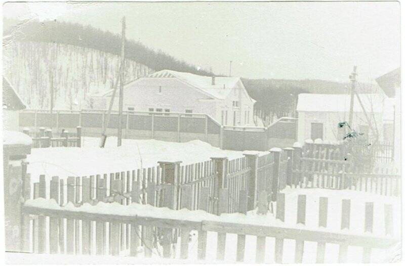 Фотография. Дом приезжих, построен в 1957г.  ждали приезда Хрущева Н.С.