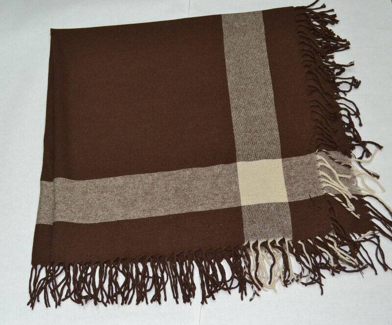 Платок пензенский шерстяной коричневого цвета, с серой каймой и кистями