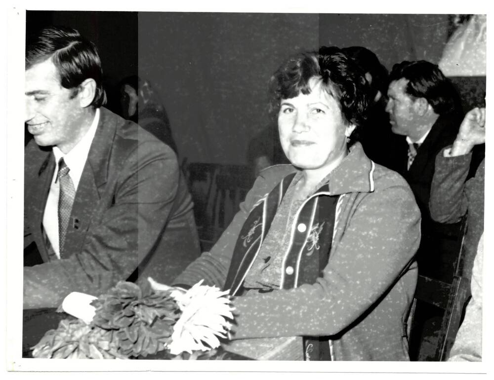 Фотография.  Гладкова Елизавета Геннадьевна в день награждения орденом Трудового Красного Знамени.