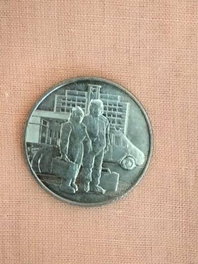 Монета. 25 рублей. Труд медицинских работников во время эпидемии COVID-19